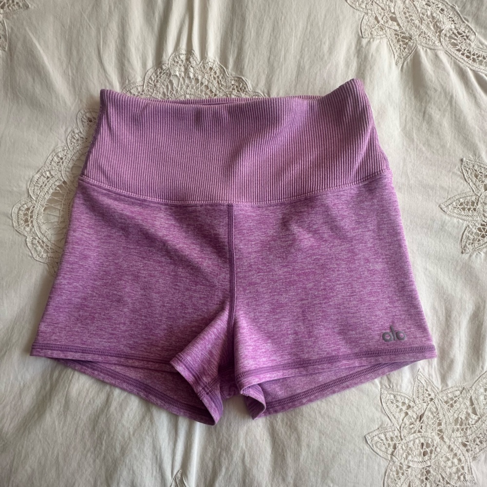 Alo Alosoft Aura Shorts, Pink Lavender, Size XS
